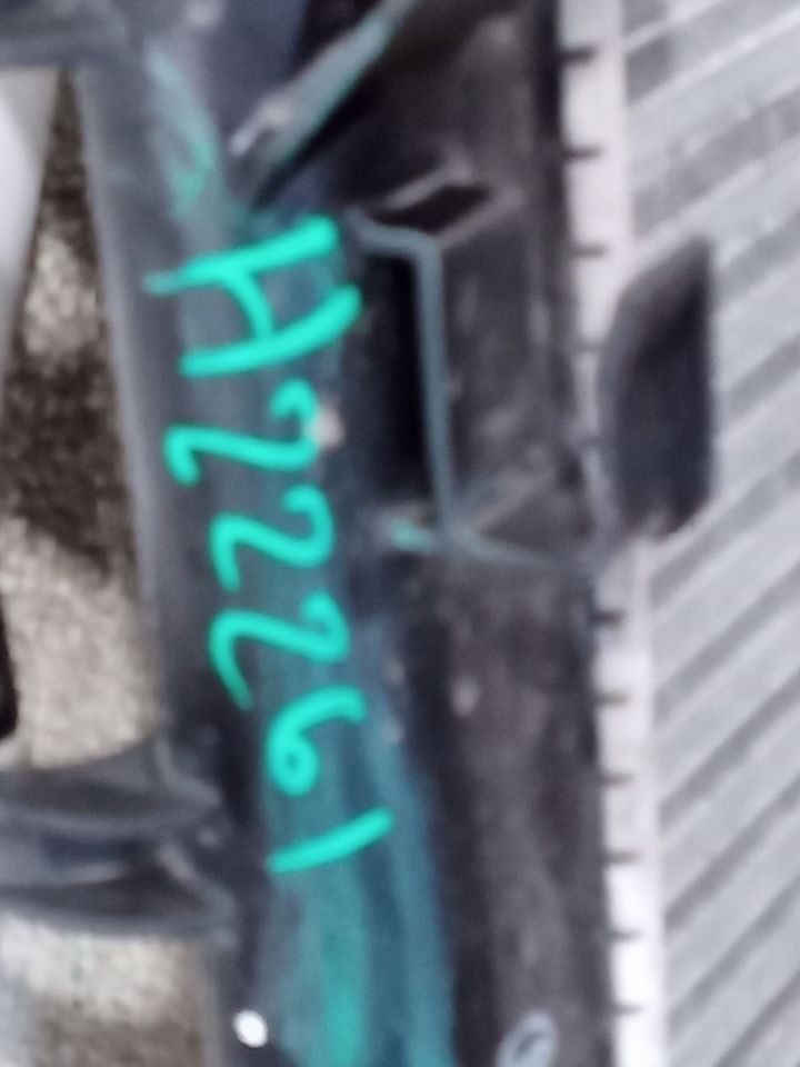 Part image 7