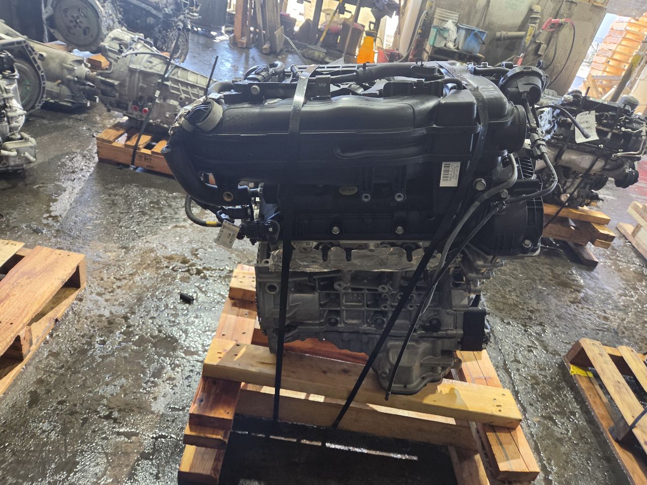 Part image 3