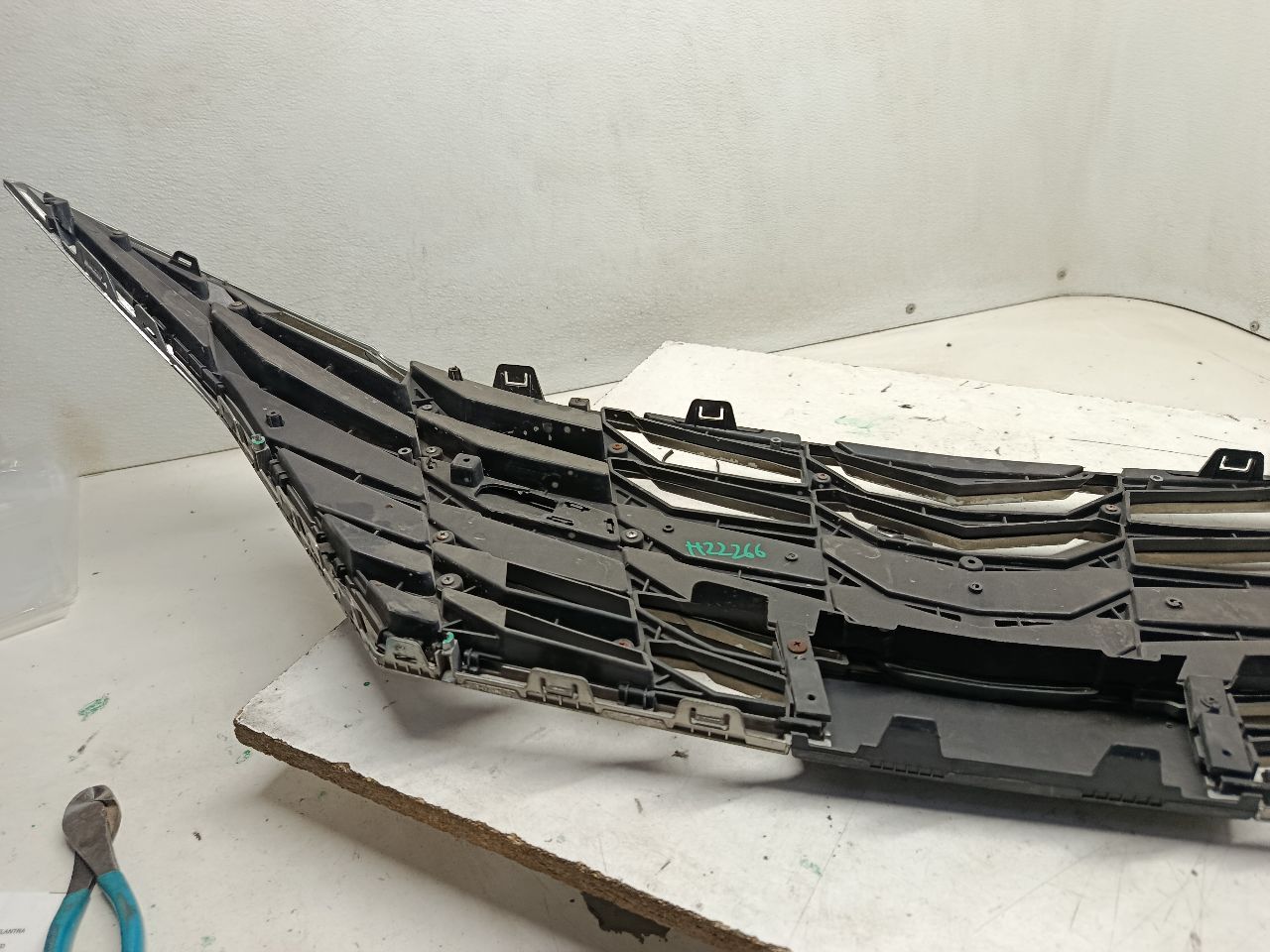 Part image 4