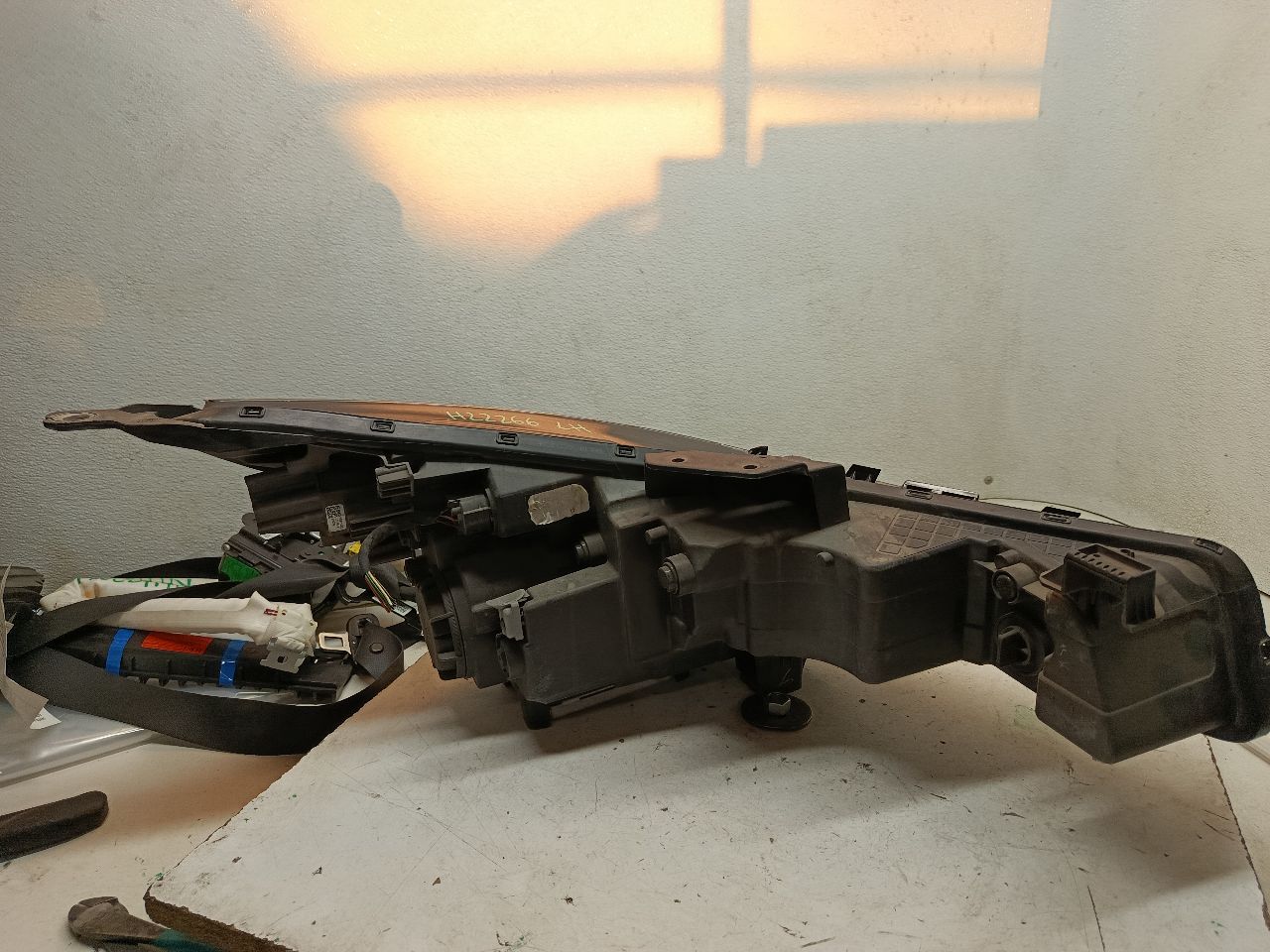 Part image 4