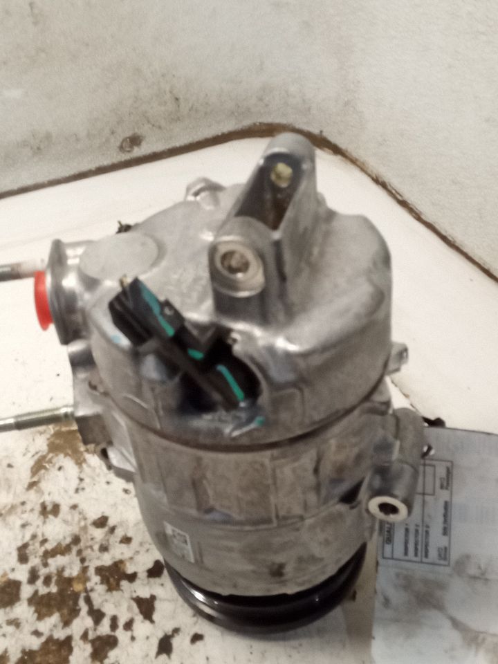 Part image 7