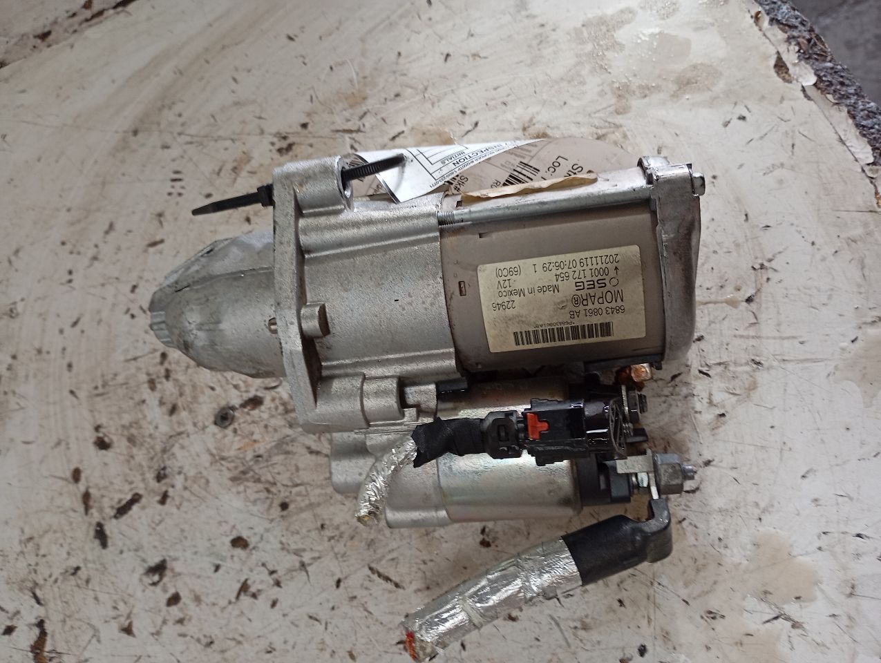 Part image 3