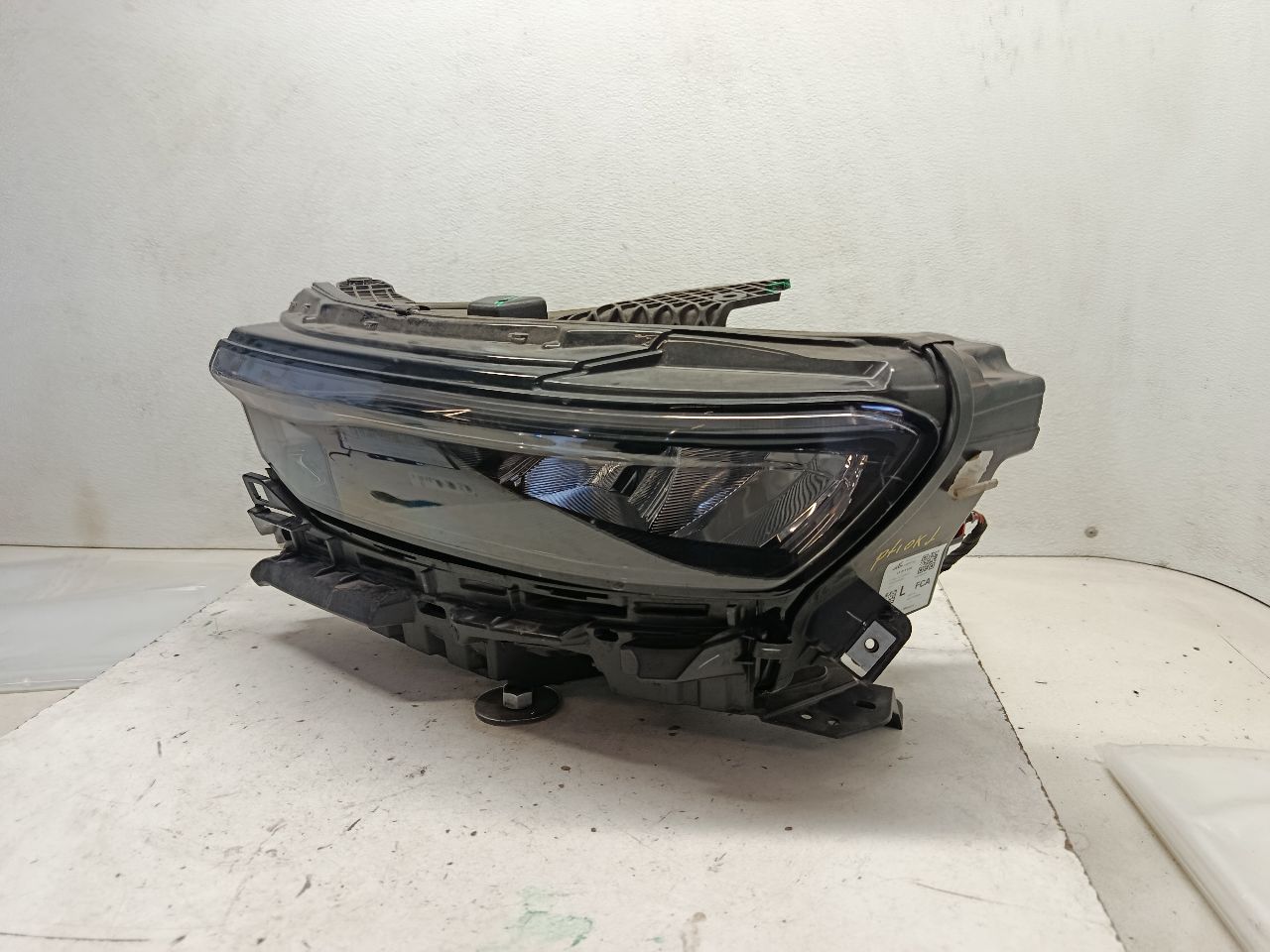 Part image 4