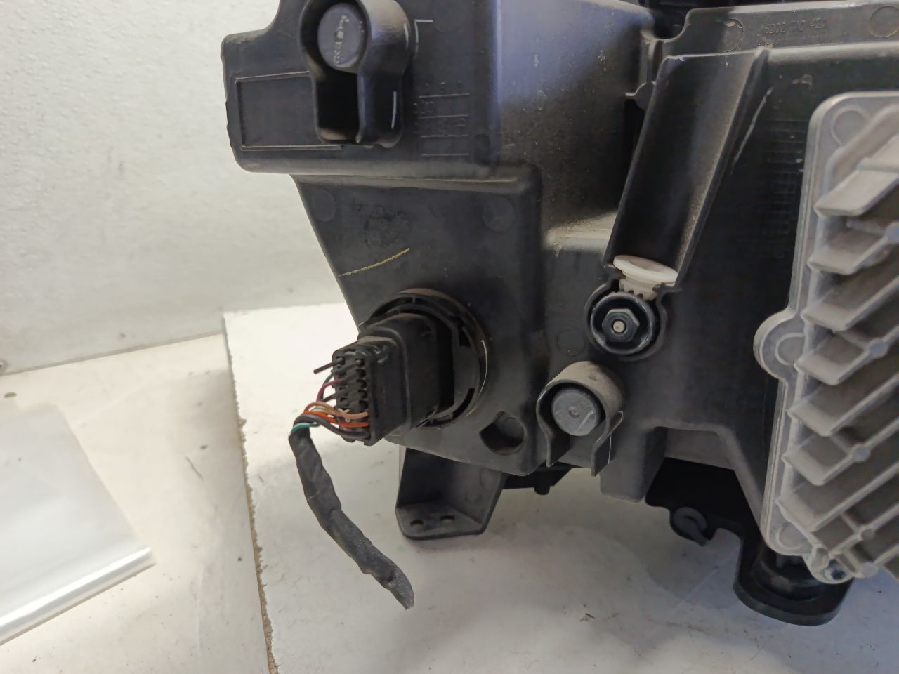 Part image 8
