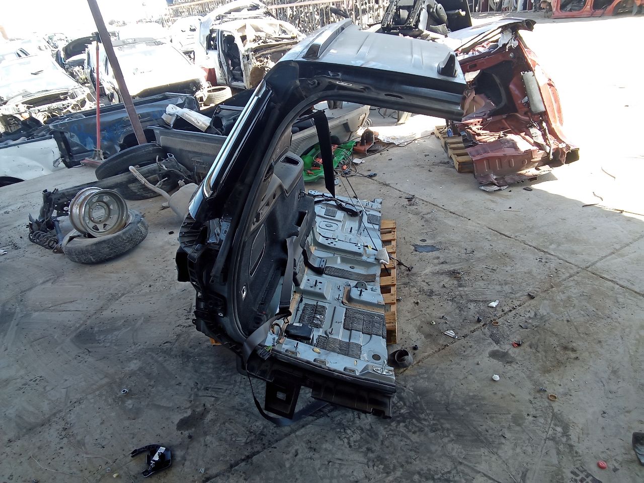 Part image 4