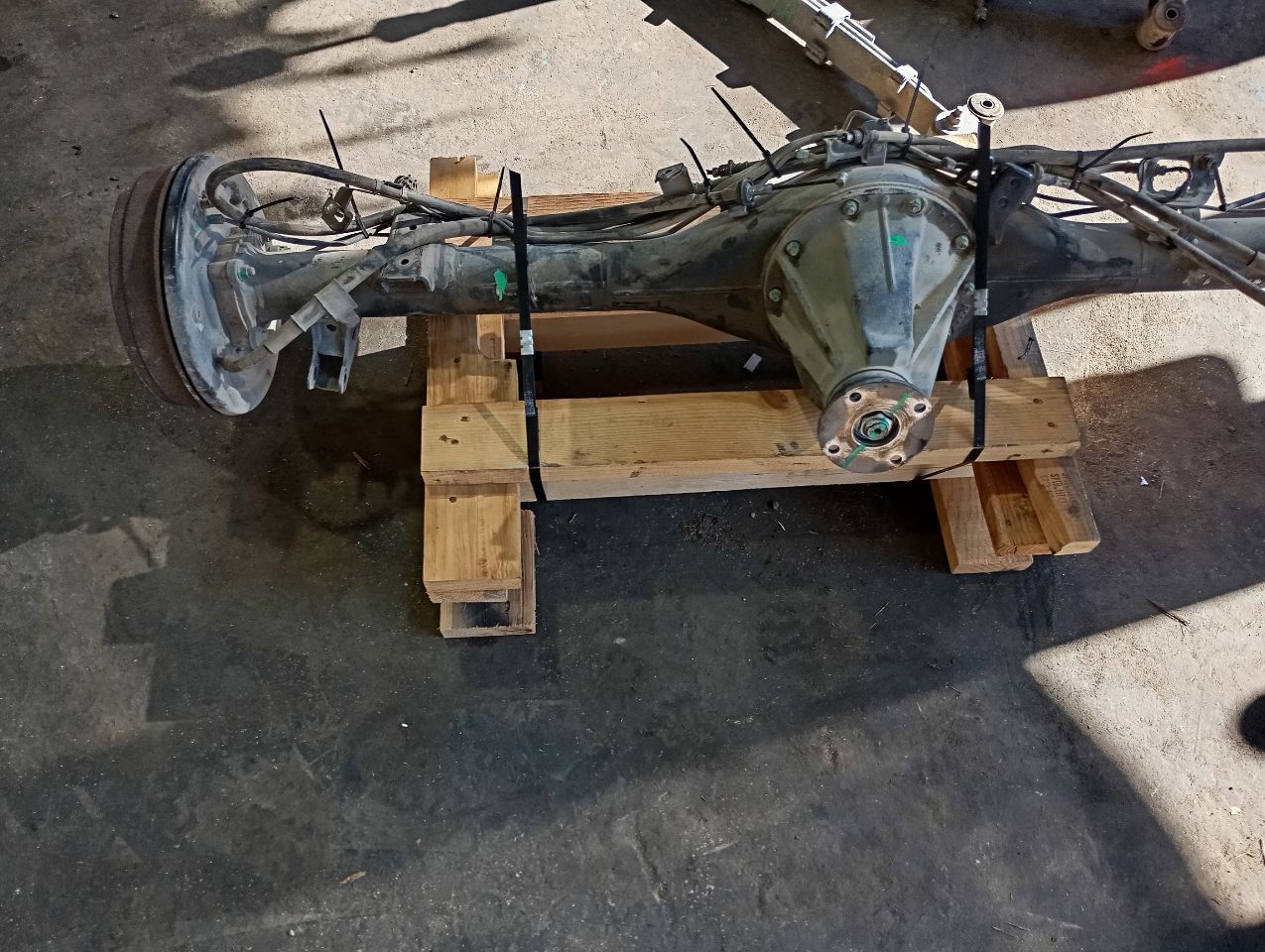 Part image 3