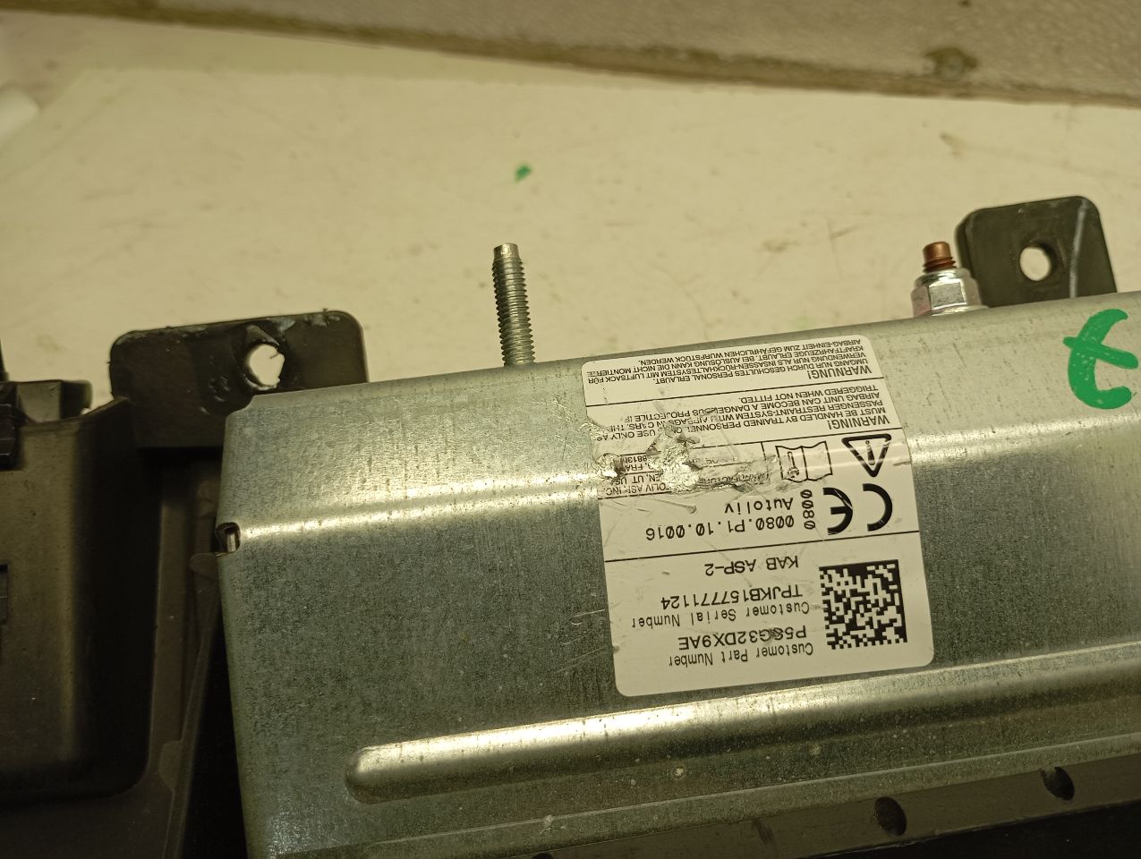 Part image 6