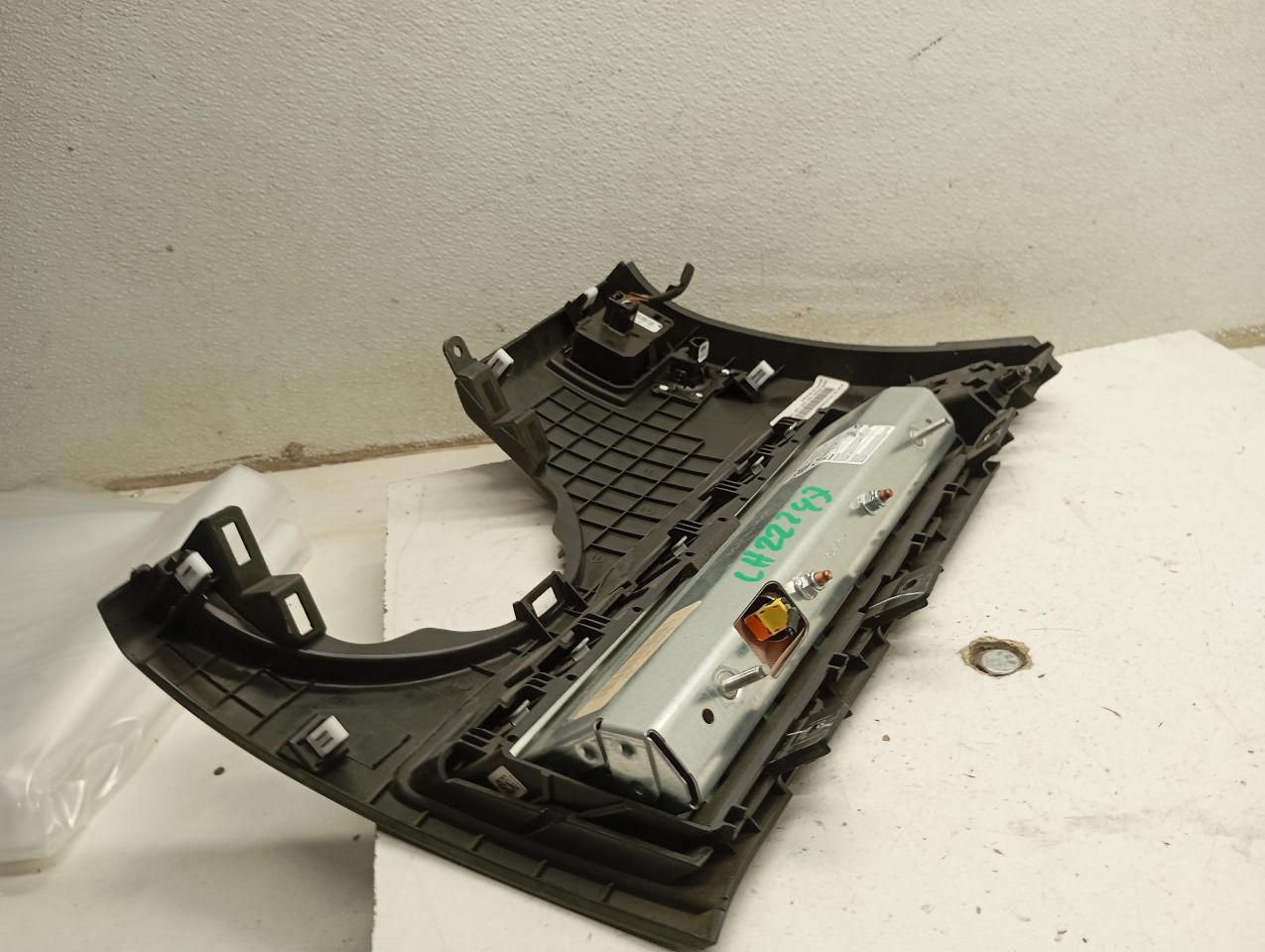 Part image 8