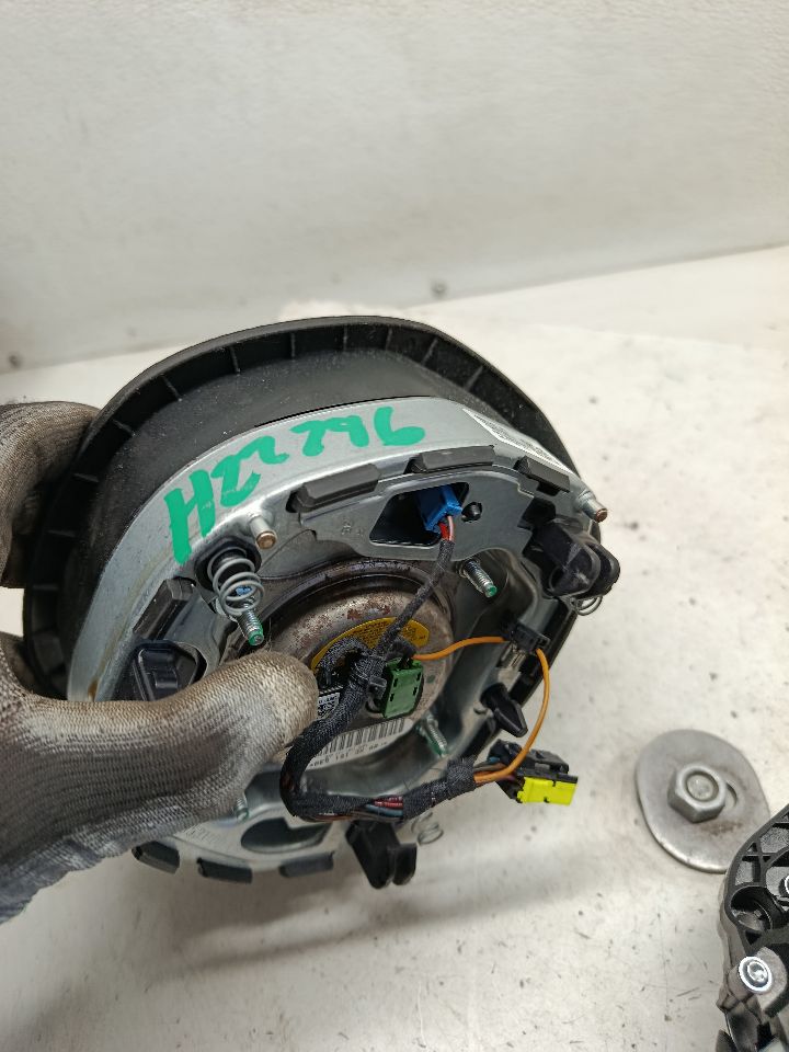 Part image 11