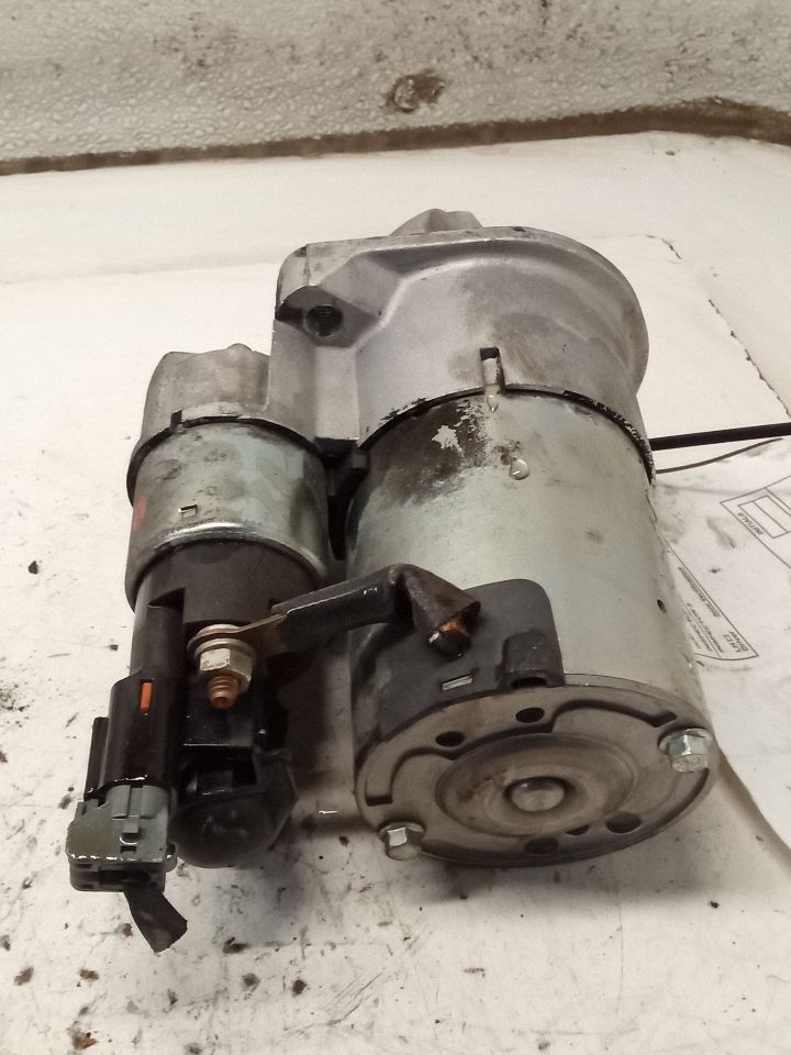 Part image 7