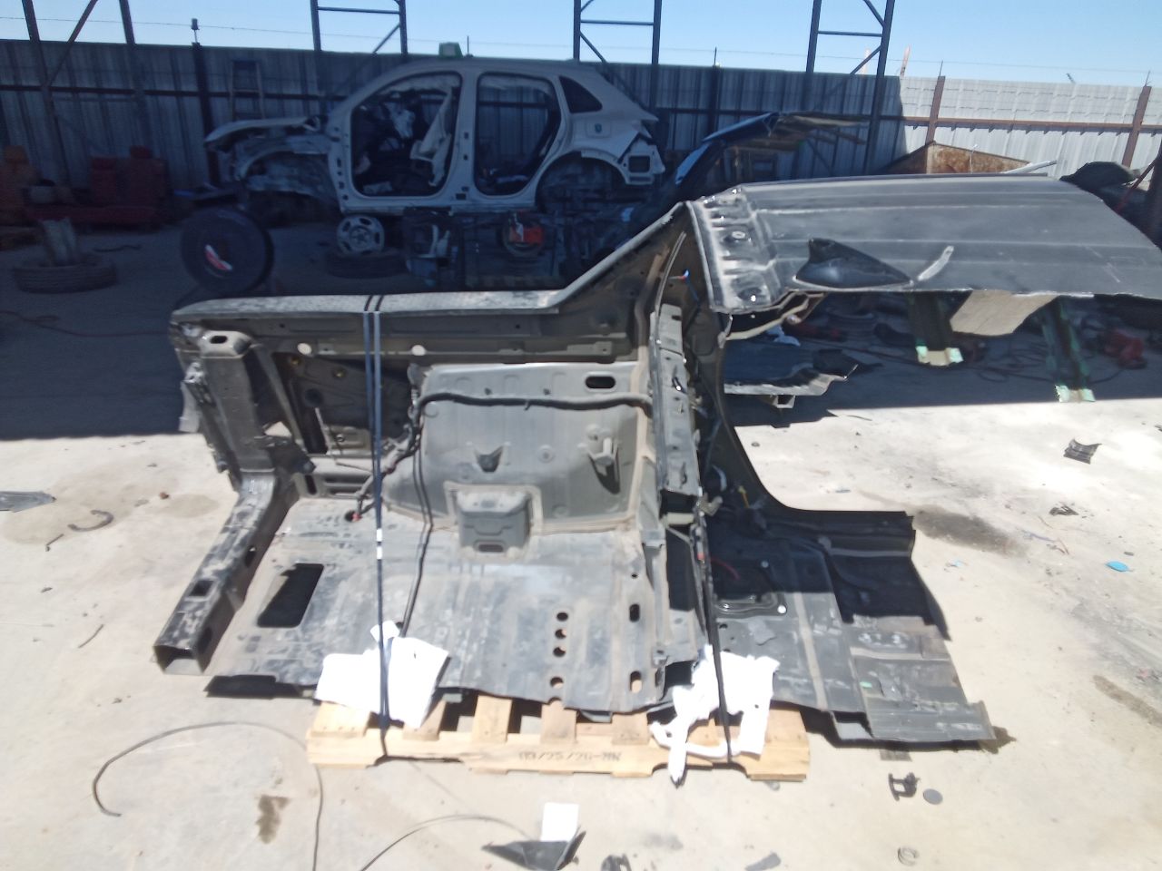 Part image 3