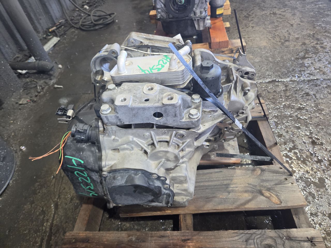 Part image 4