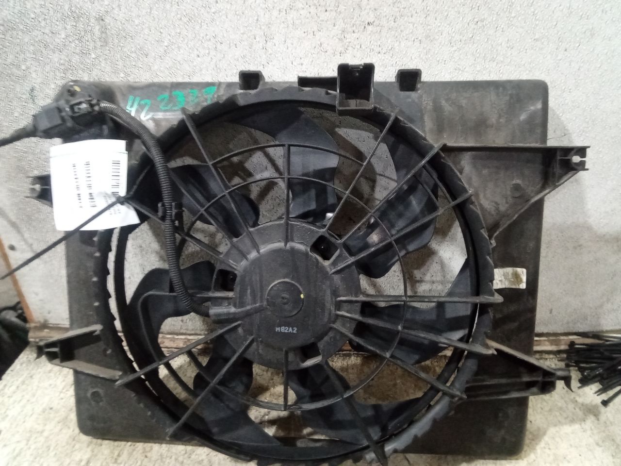 Part image 3
