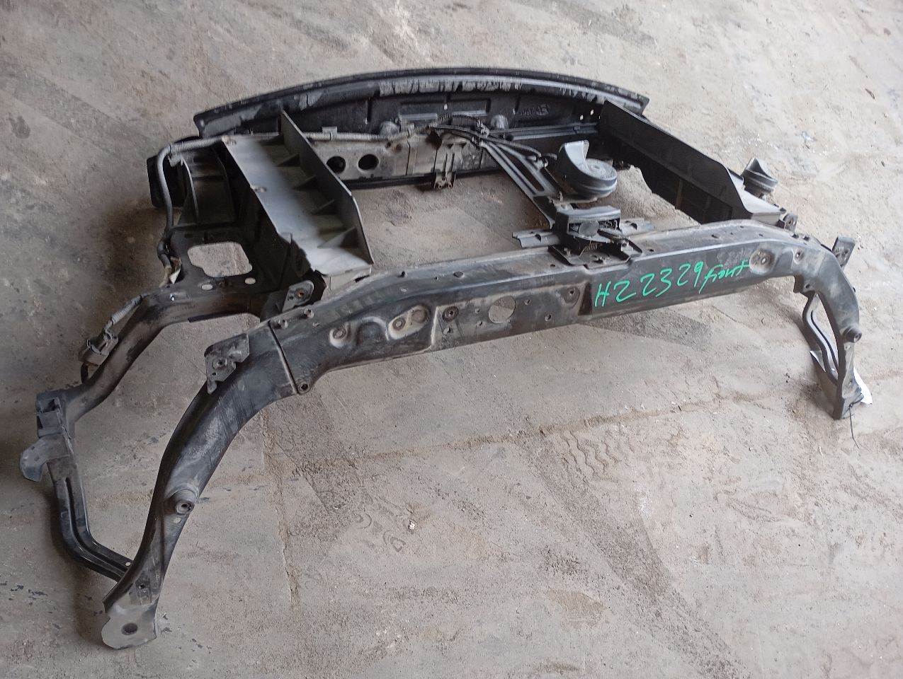 Part image 4