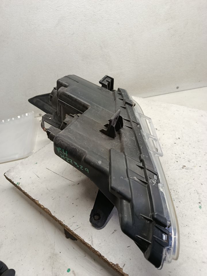 Part image 8
