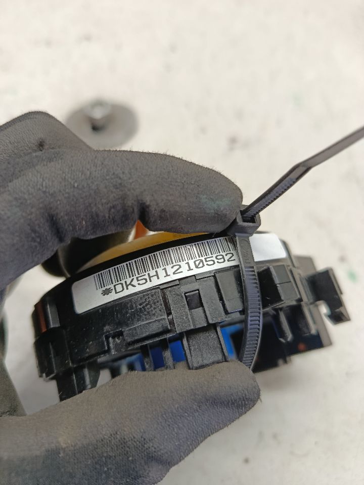 Part image 7