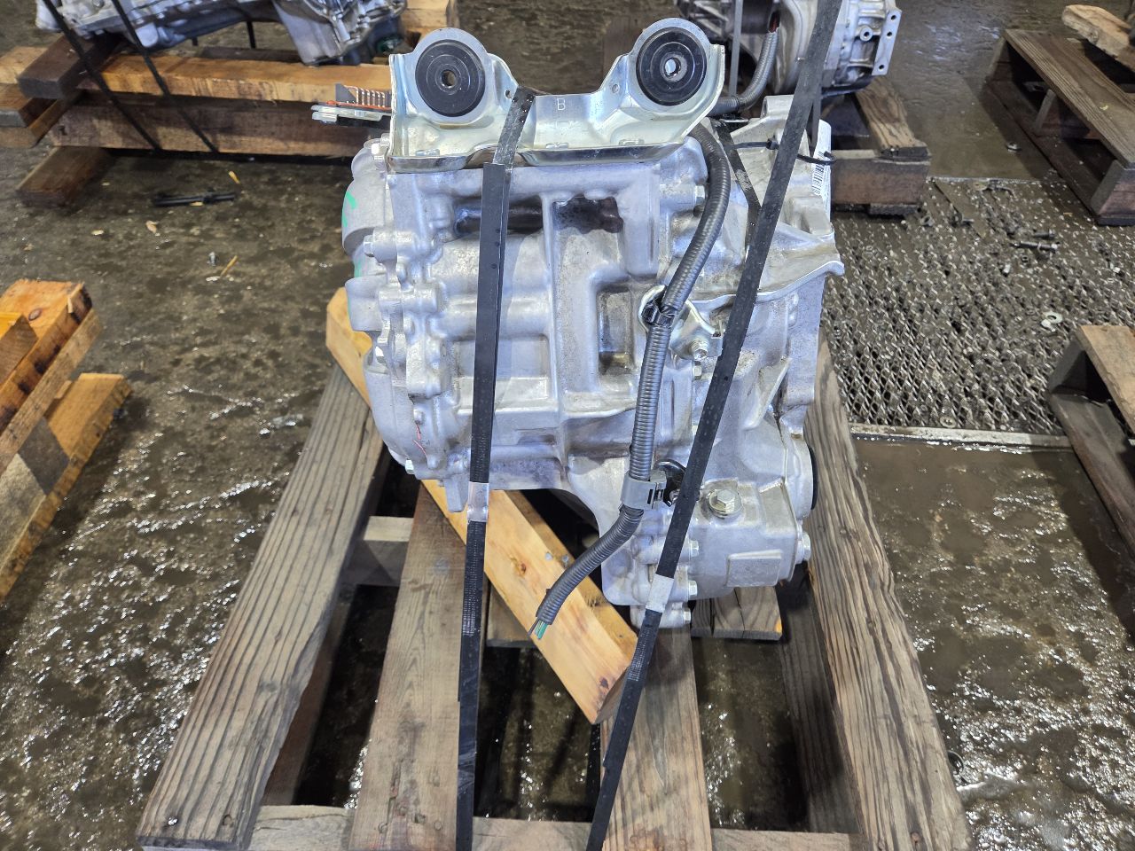 Part image 3