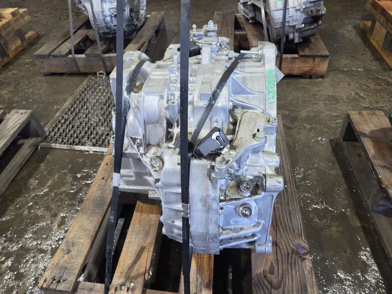Part image 4