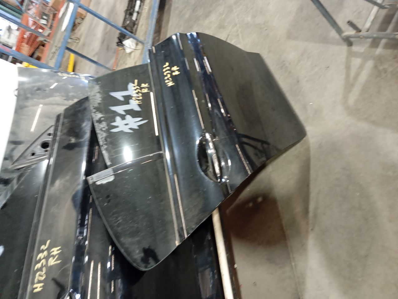 Part image 3