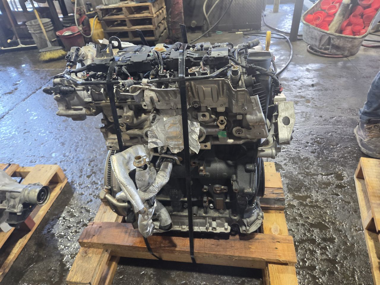 Part image 8