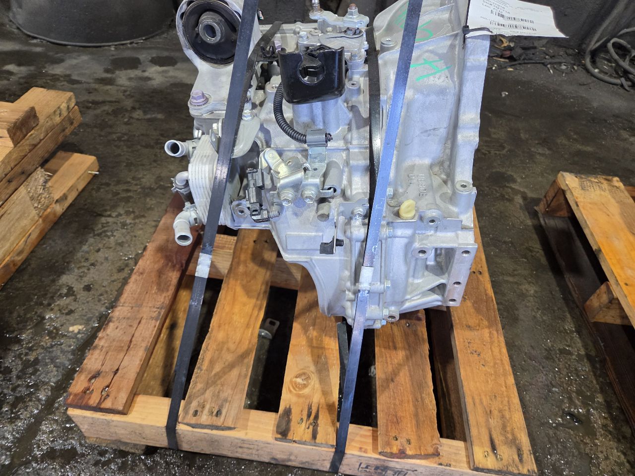 Part image 3