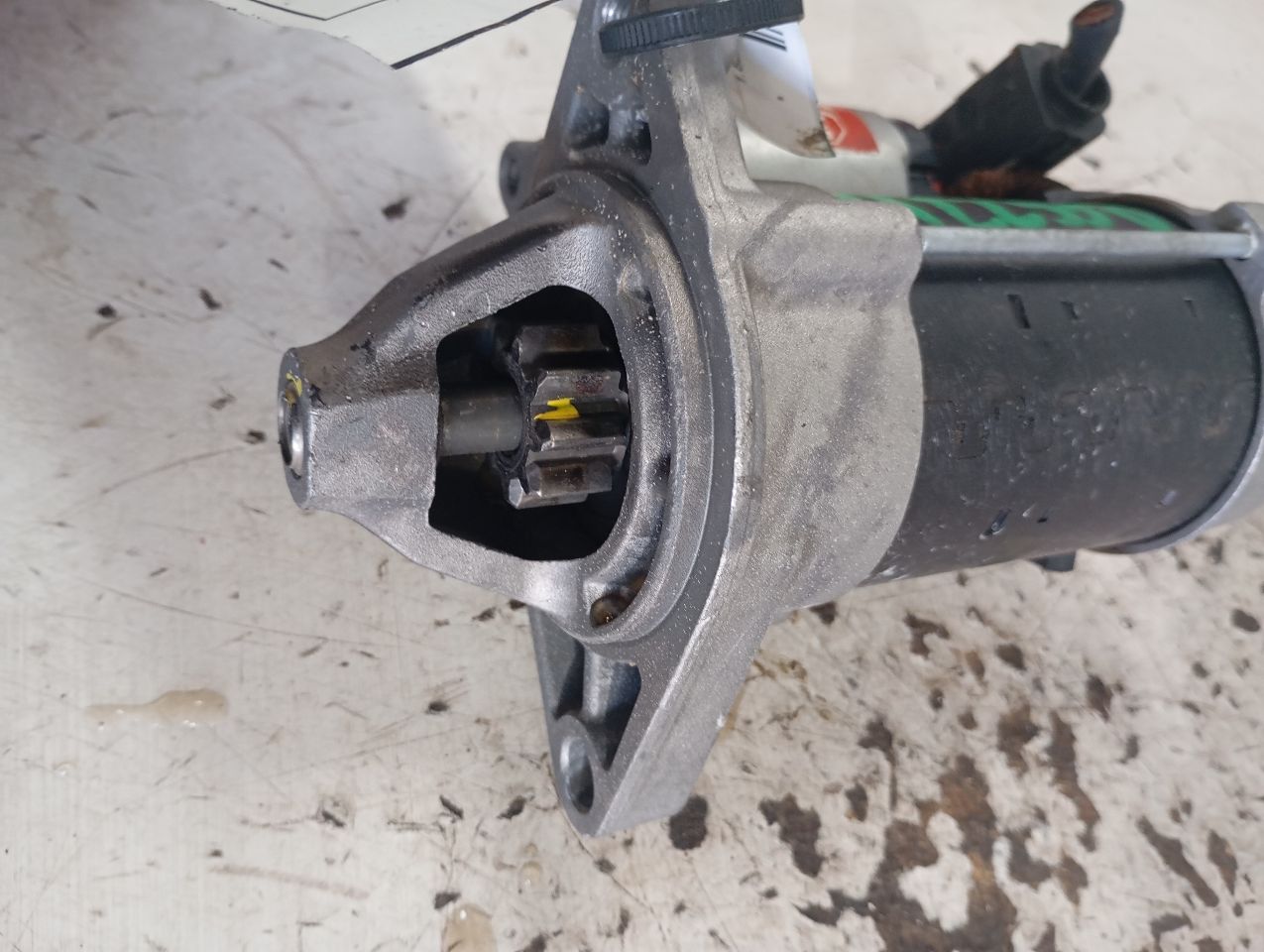 Part image 3