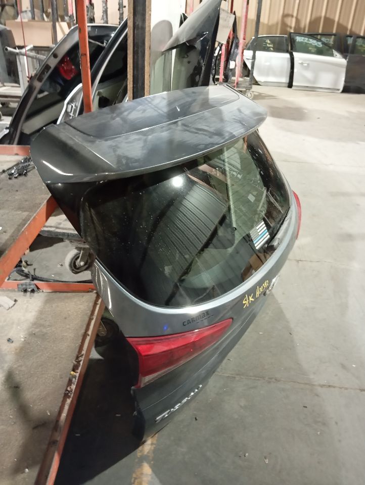 Part image 4