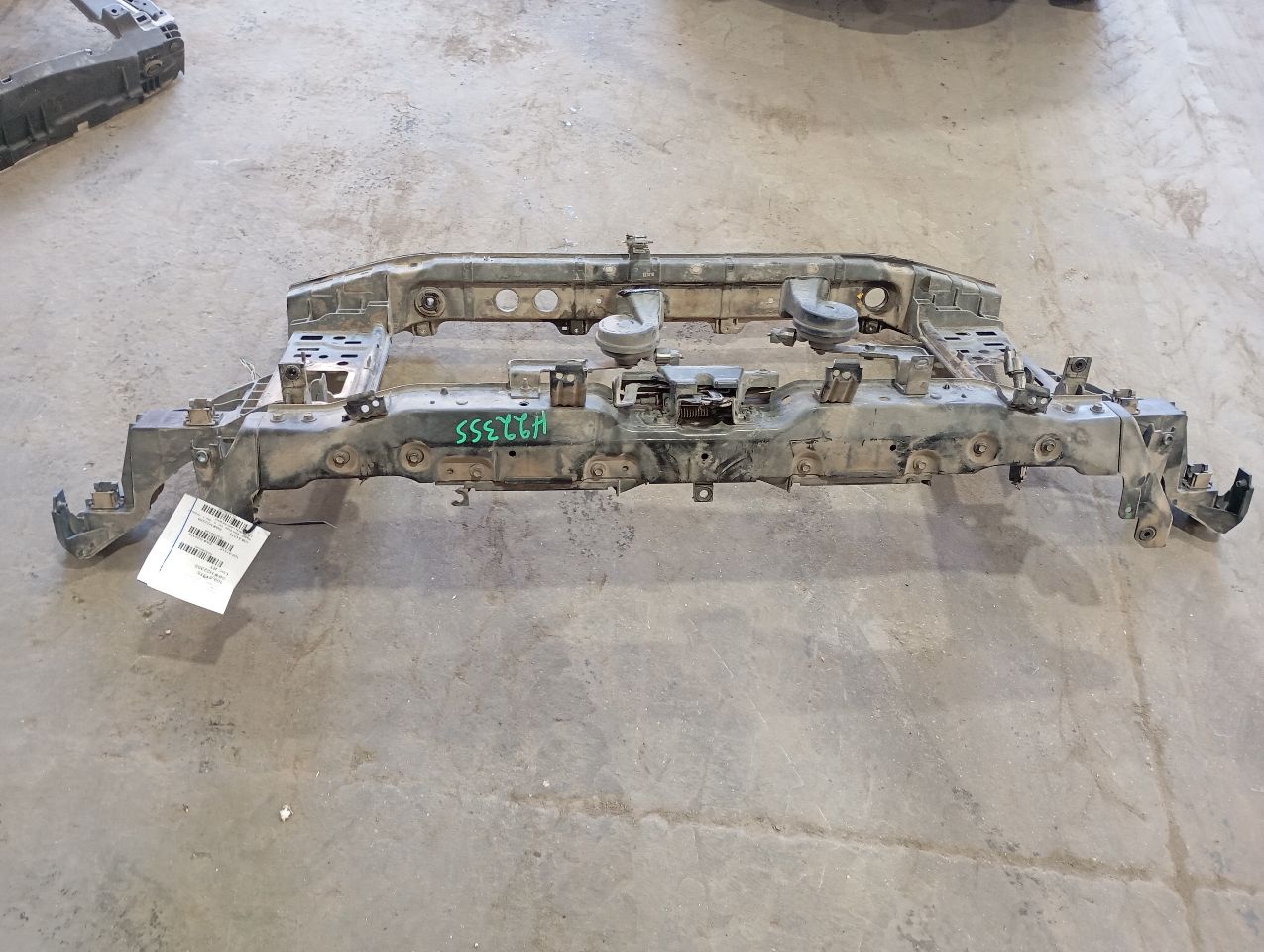 Part image 3