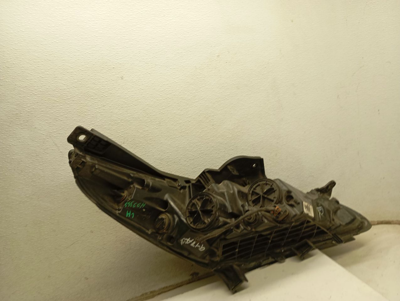 Part image 7