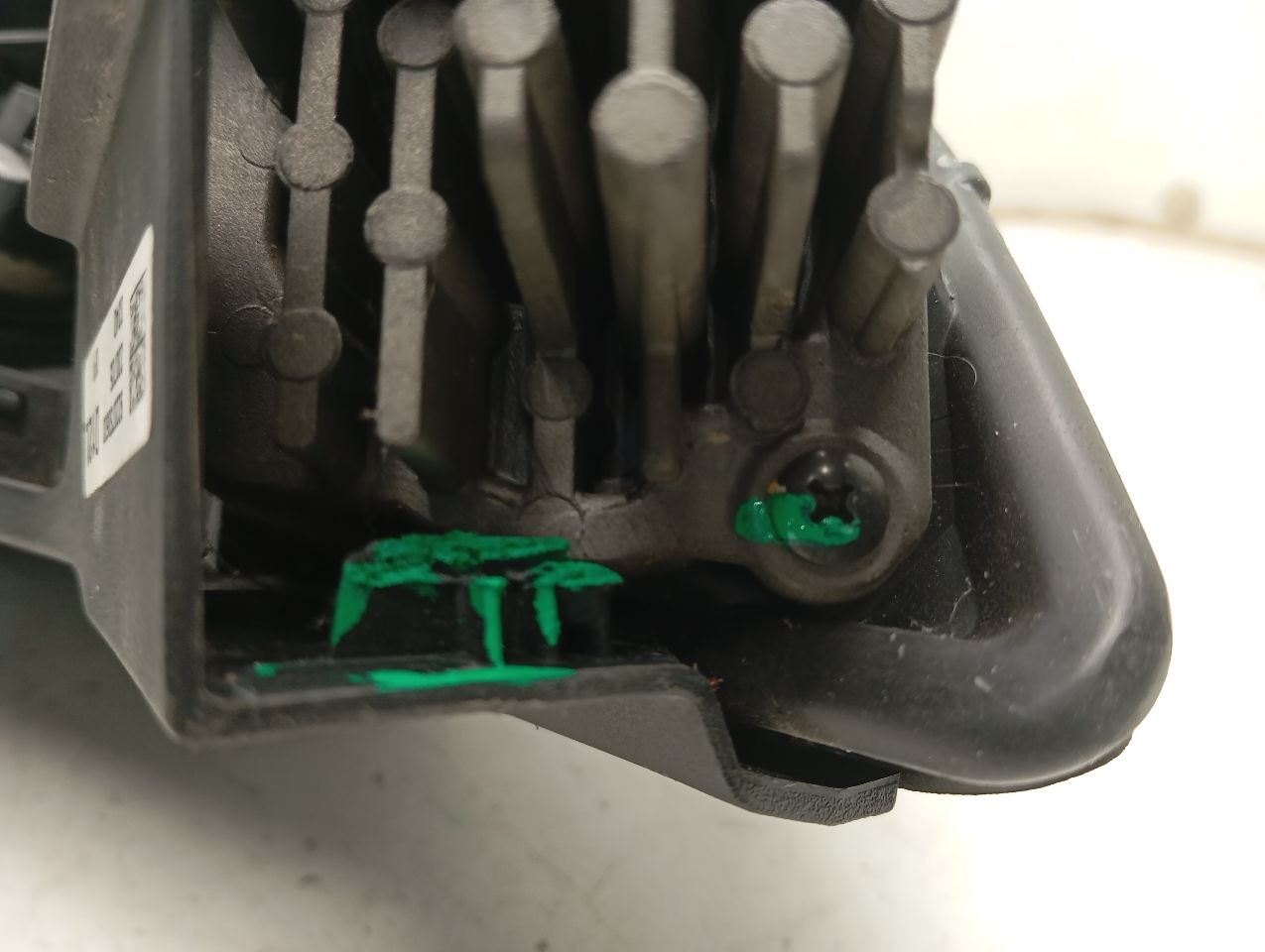 Part image 8
