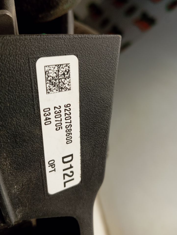 Part image 9