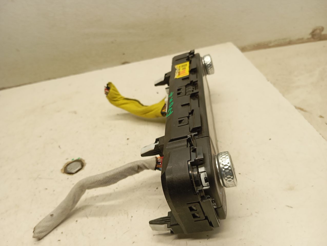 Part image 2