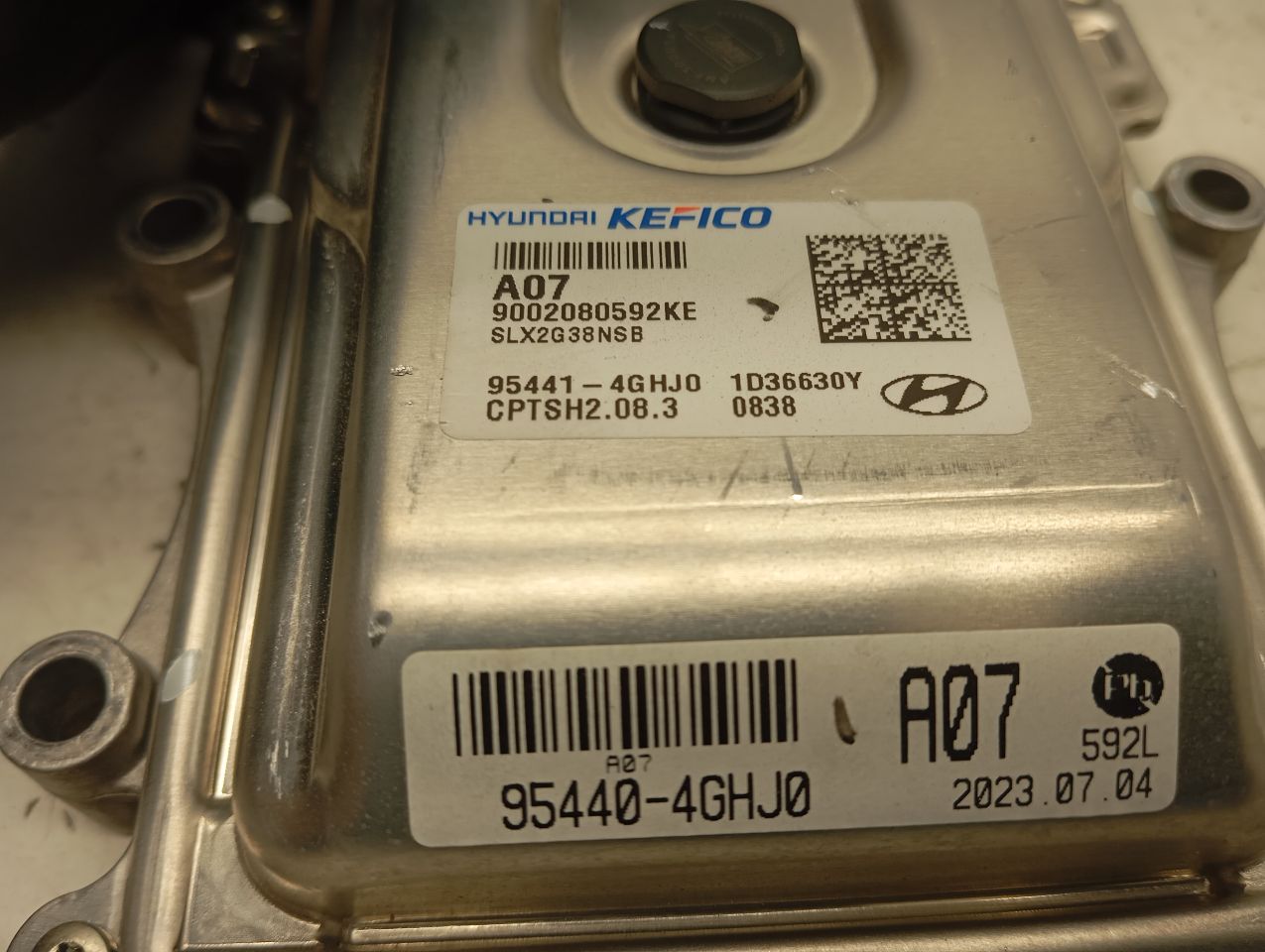 Part image 4