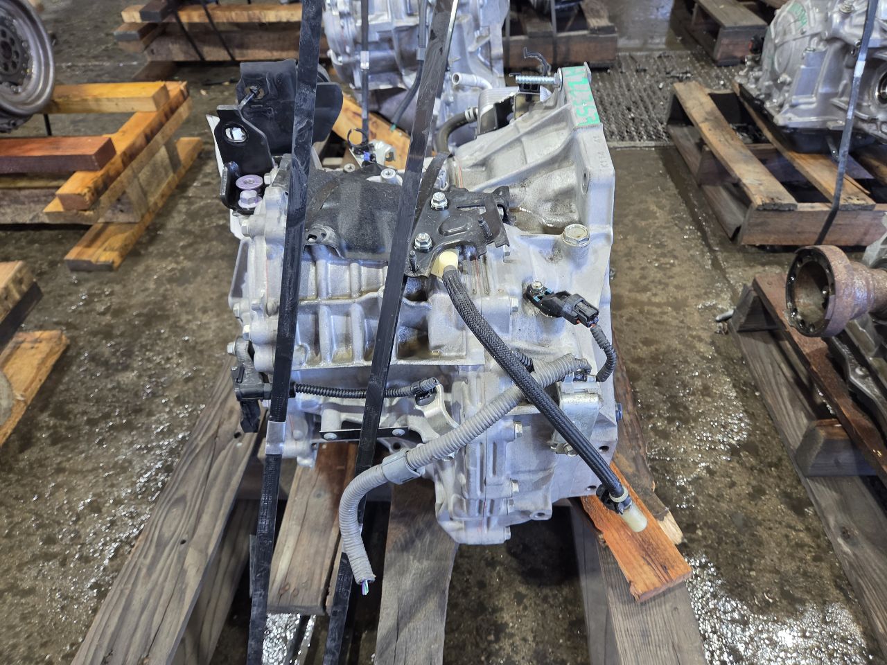 Part image 3