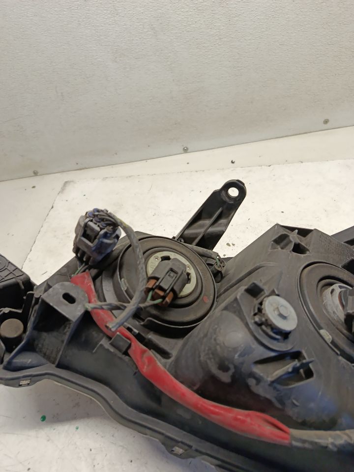 Part image 7