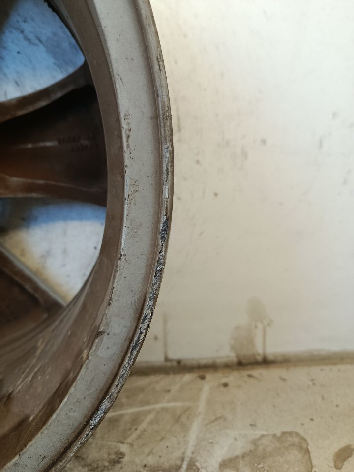 Part image 7