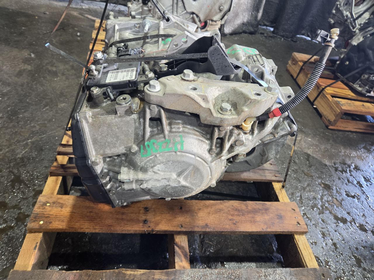 Part image 3