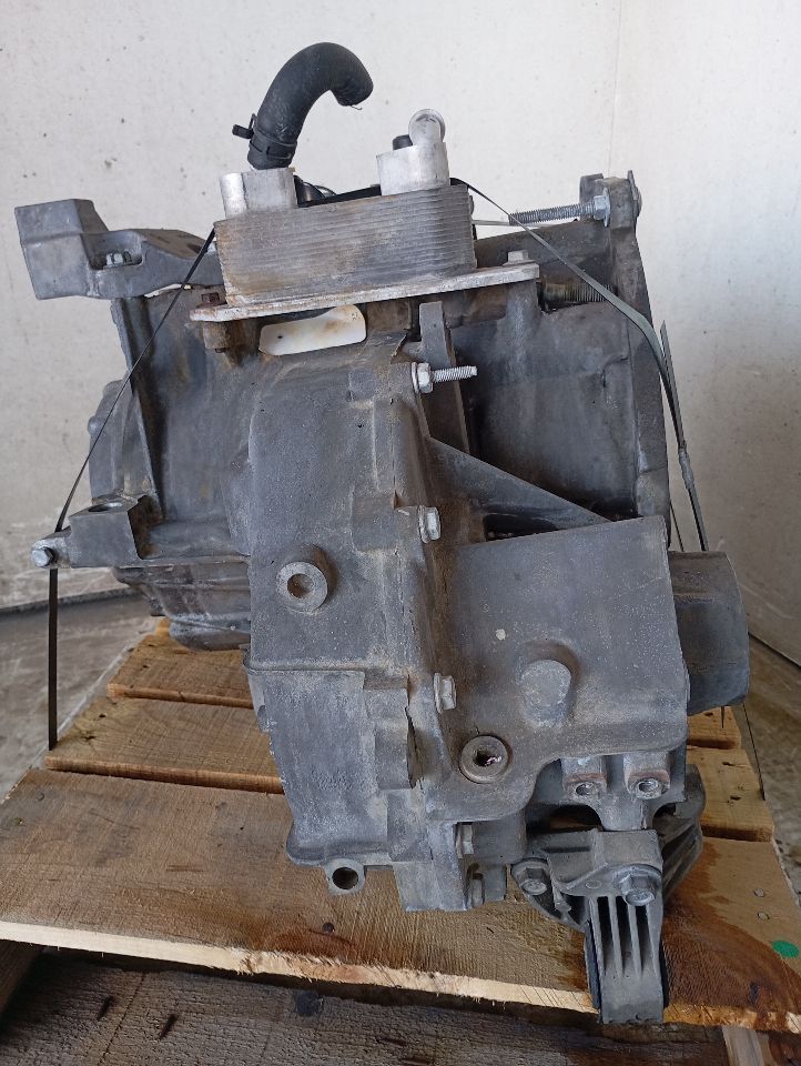 Part image 4
