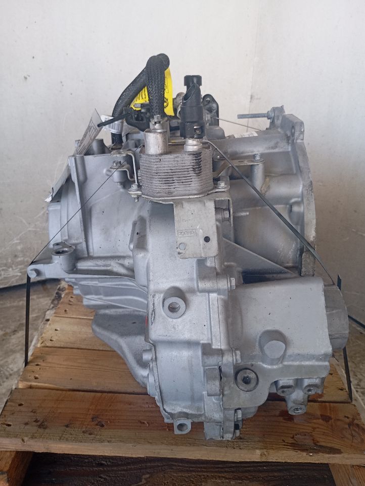 Part image 4