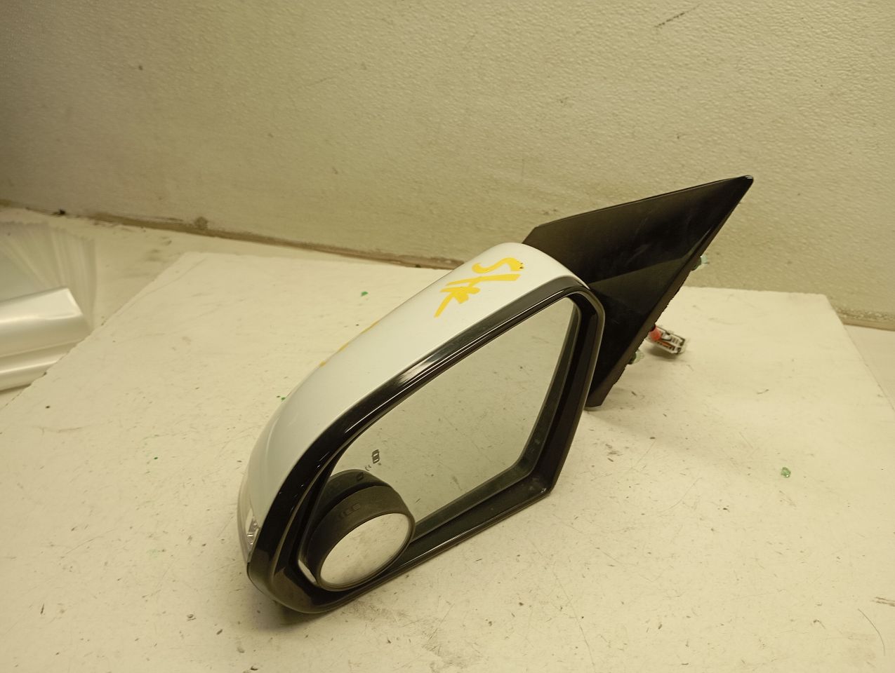 Part image 7