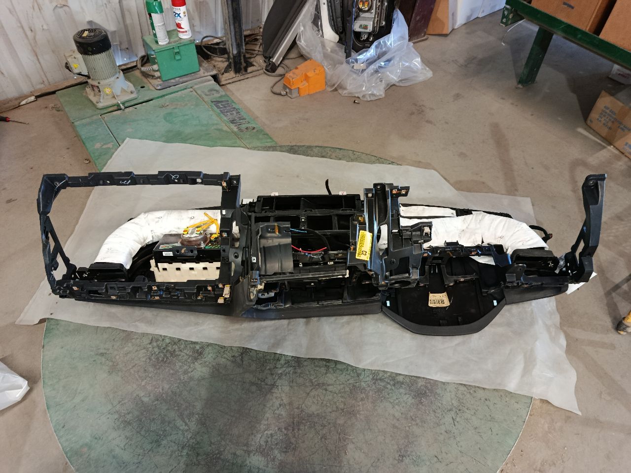 Part image 8