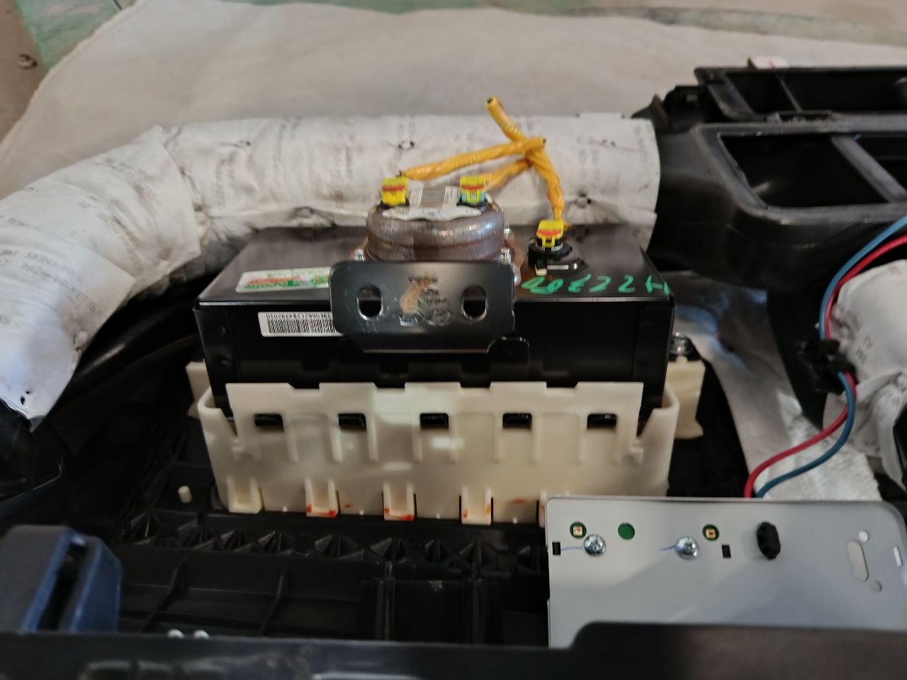 Part image 9
