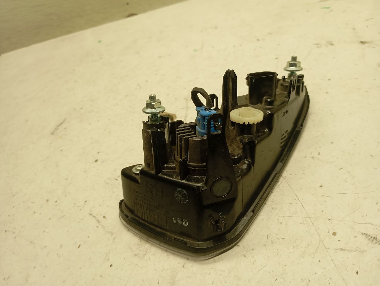 Part image 4