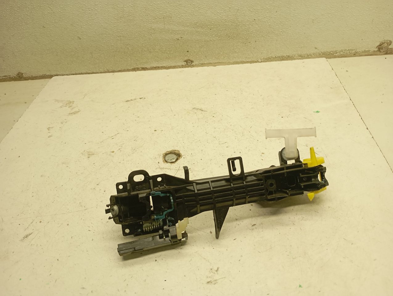 Part image 4