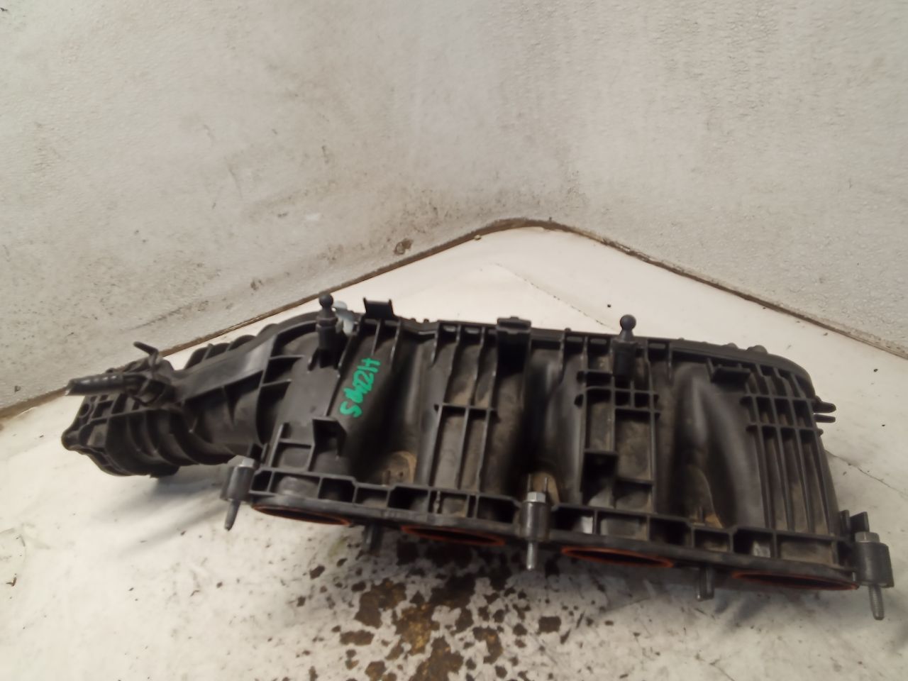 Part image 3