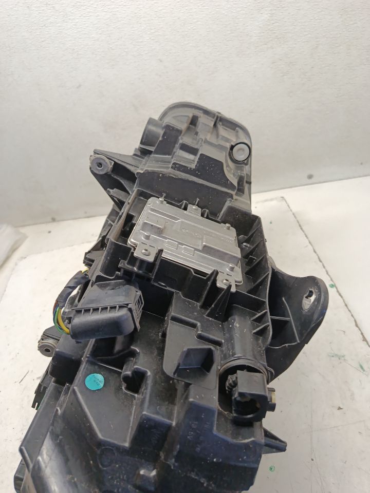 Part image 15