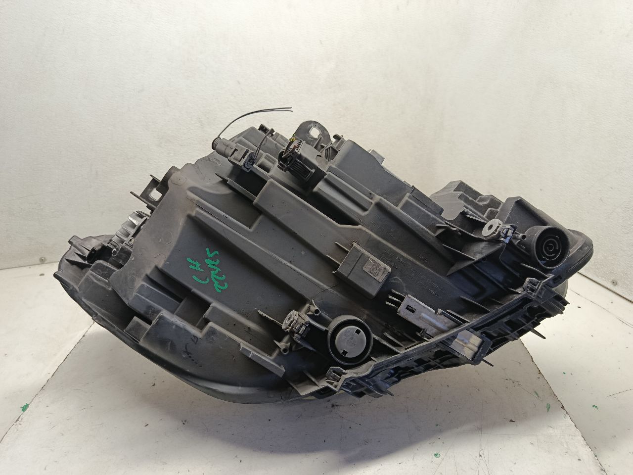Part image 12
