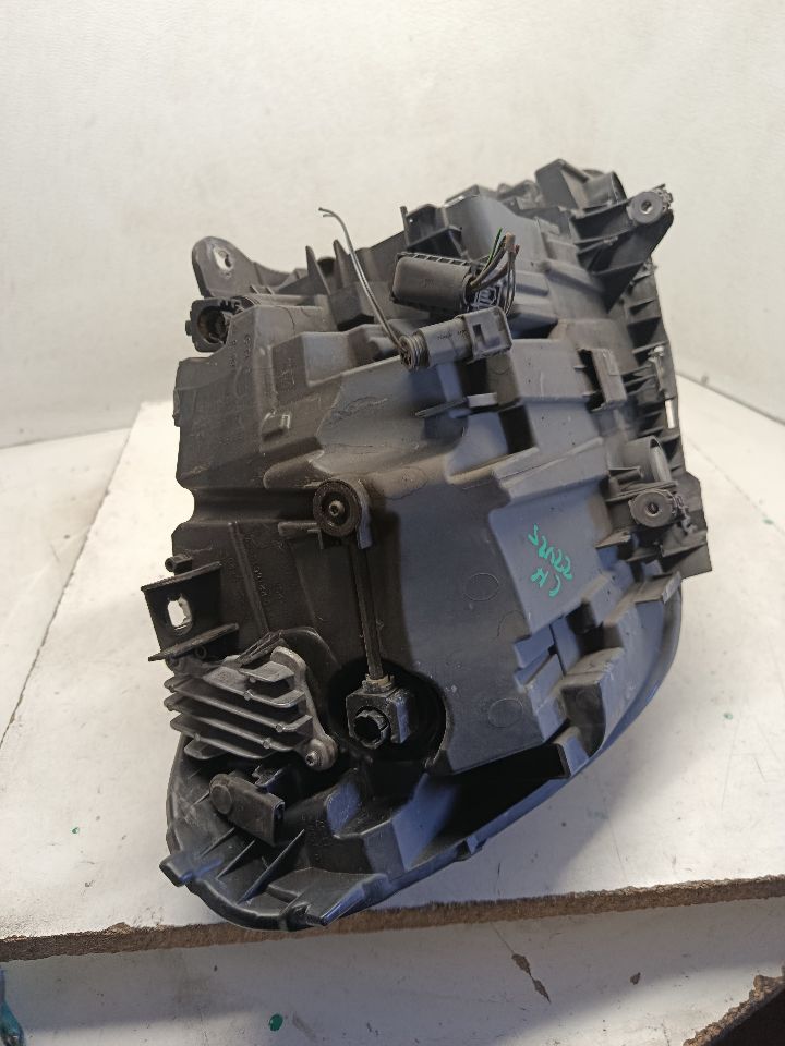Part image 13