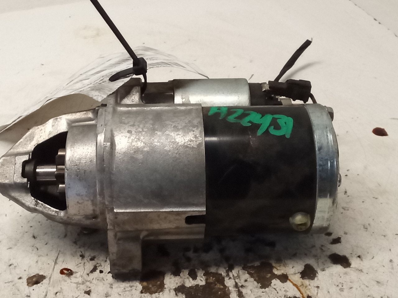 Part image 3