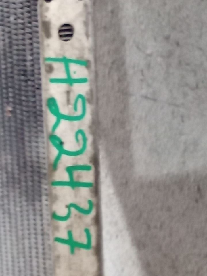 Part image 7